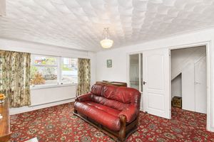 Lounge- click for photo gallery